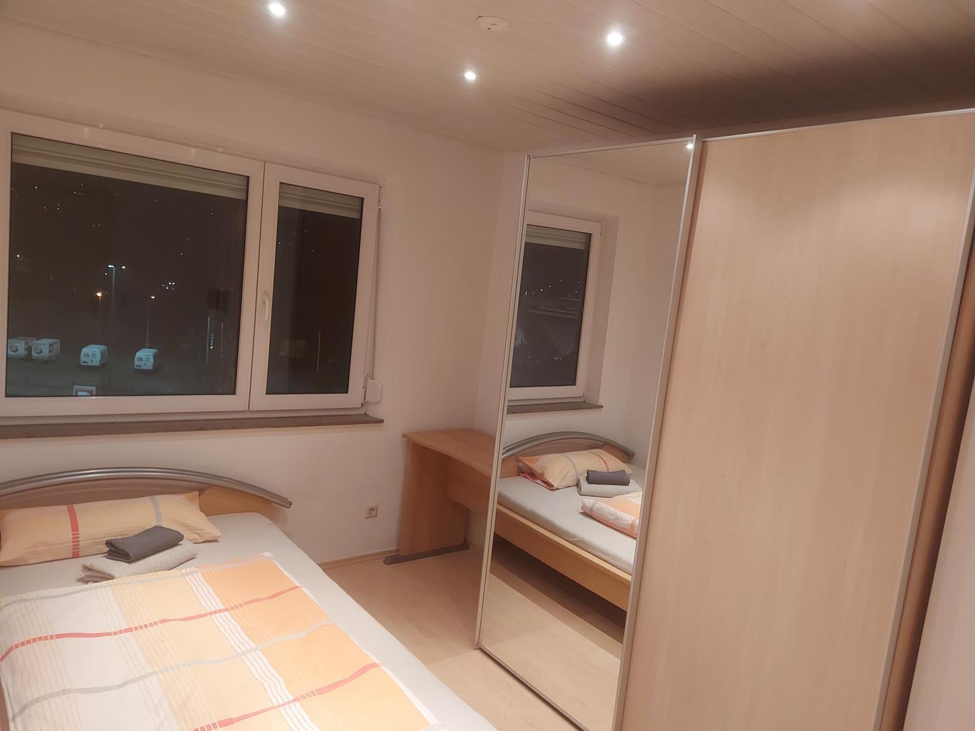 Rooms & Apartments Schwaebisch Gmuend Exterior foto